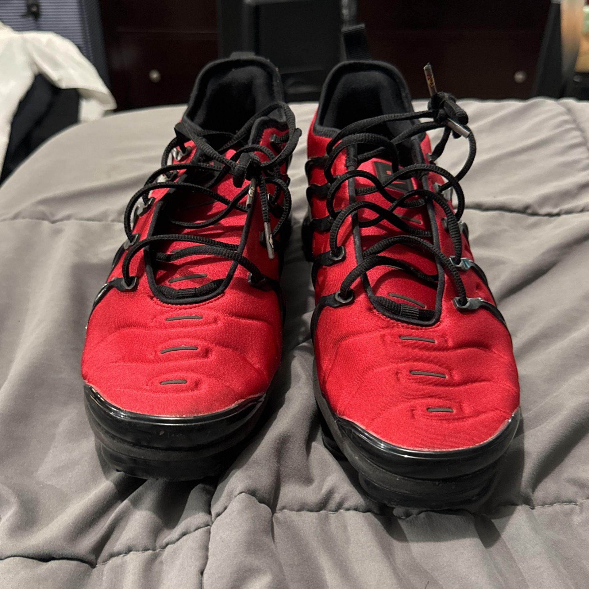 Nike Air VaporMax Plus University Red Size 111