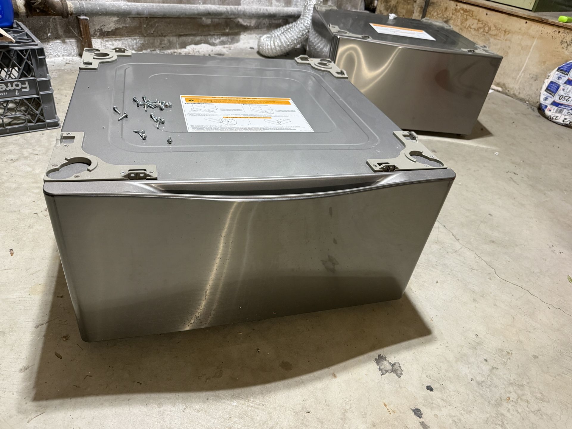 LG Washer and Dryer Pedestals
