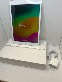 Apple iPad 10.2” 7th Generation (2019) – 32GB – Wi-Fi + Cellular – Unlocked