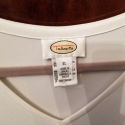 V NECK stretchy shirt