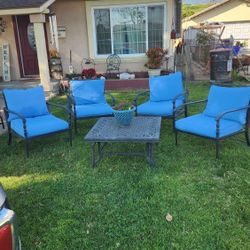 Patio Set With Cushions 