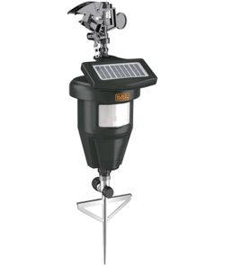 BLACK+DECKER Cat Repellent Outdoor- Squirrel Deterrent Solar- Dog Repellent- Raccoon Deterrent Solar Motion-Activated Water Blaster Jet Spray Scare Aw
