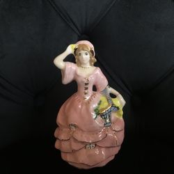 Vintage Figurine 5” 