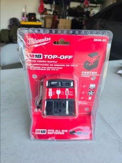 🔥$75 NO NEGOTIABLE🔥 Milwaukee M18 18-Volt Lithium-Ion 175-Watt Powered Compact Inverter for M18 Batteries
