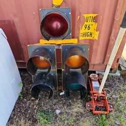 Real Working Traffic Light