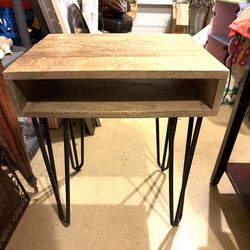End Table with Open Shelf and Hairpin Legs