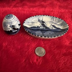 VTG Delft Blue Handpainted Windmill Small Dish 3.5x2.5”with Salt Shaker 1.5”