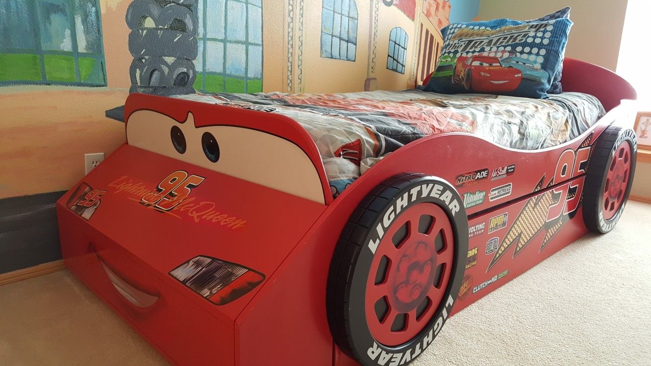 Lightning McQueen Racing Twin Car Bed stickhealthcare.co.uk