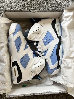 Air Jordan 6 Unc