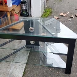3 TIER GLASS TV STAND 