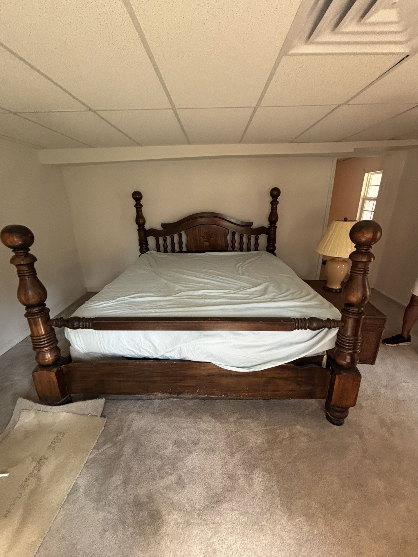 King Size Bed With Mattress 