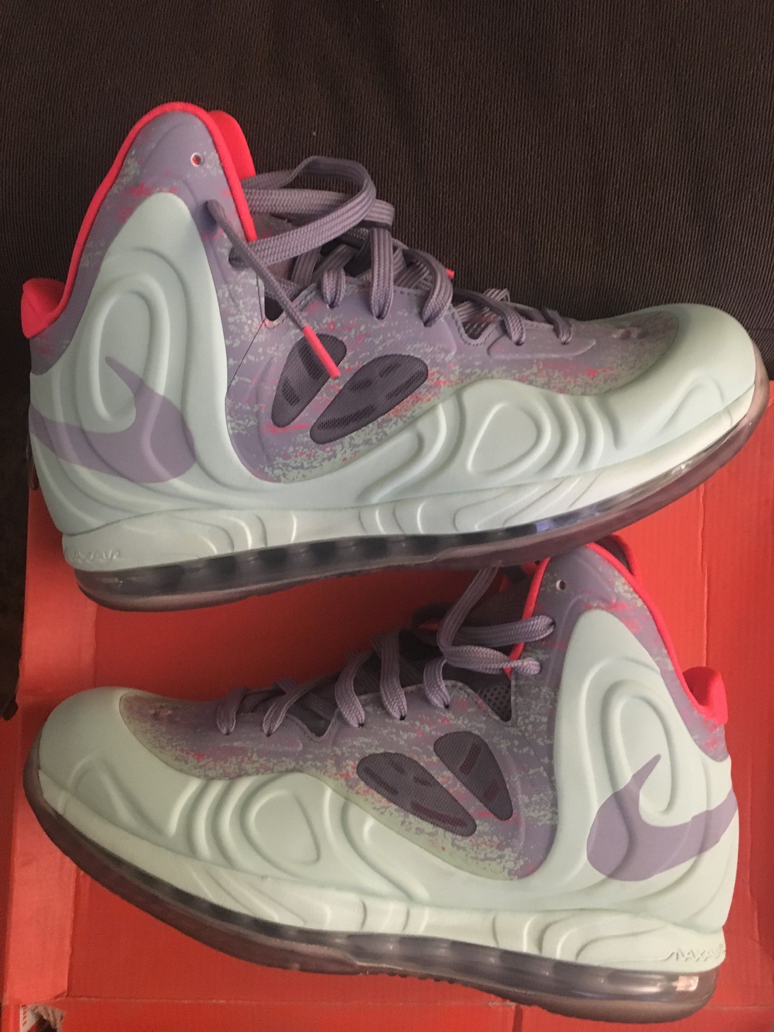 Nike Rondo Hyperposite Christmas PE Size 10