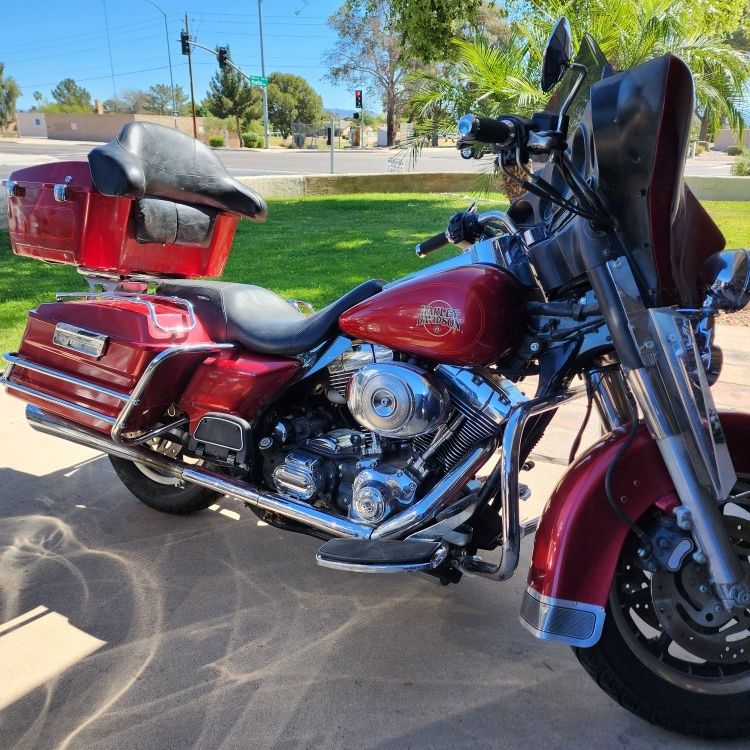 2004 Harley davidson Ultra classic.