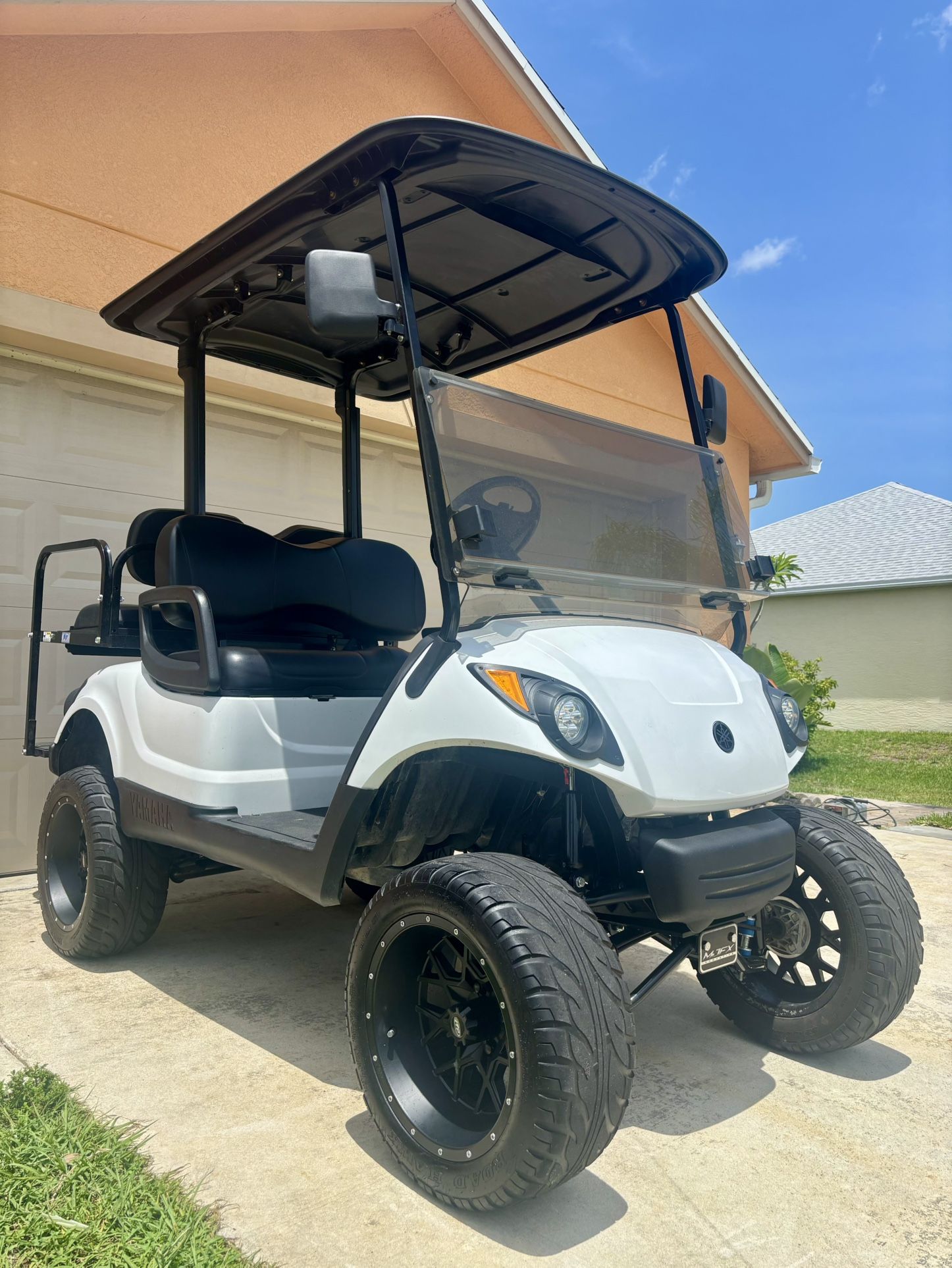 Yamaha Golf Cart
