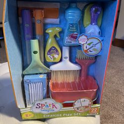 Spark Create Imagine Cleaning Play Set
