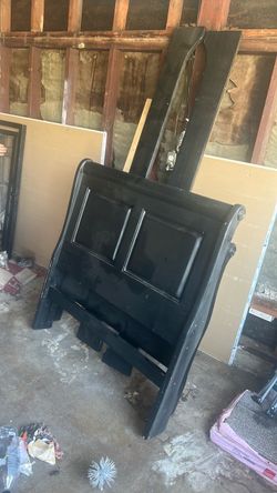 Twin size bed frame