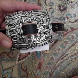 L/XL Women's Concho Belt