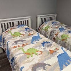 FREE 2 Full Beds W/ Mattresses