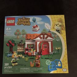 Isabelle’s House Visit