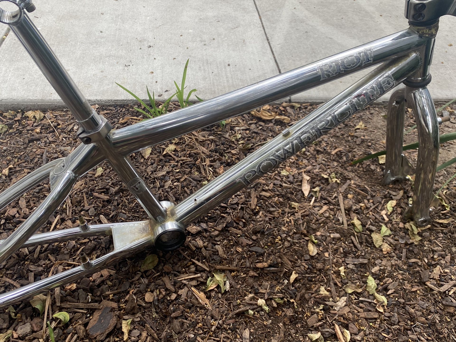 Old School Bmx Gt Powerlite Riot FRAME ONLY!!! No Fork Stem