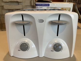 DURABRAND Toaster