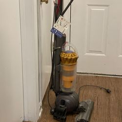 Vacuum Cleaner For Sale