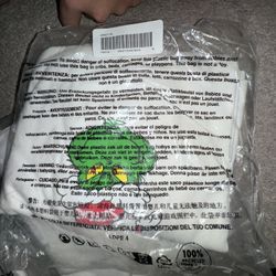 DS supreme tees sz Medium