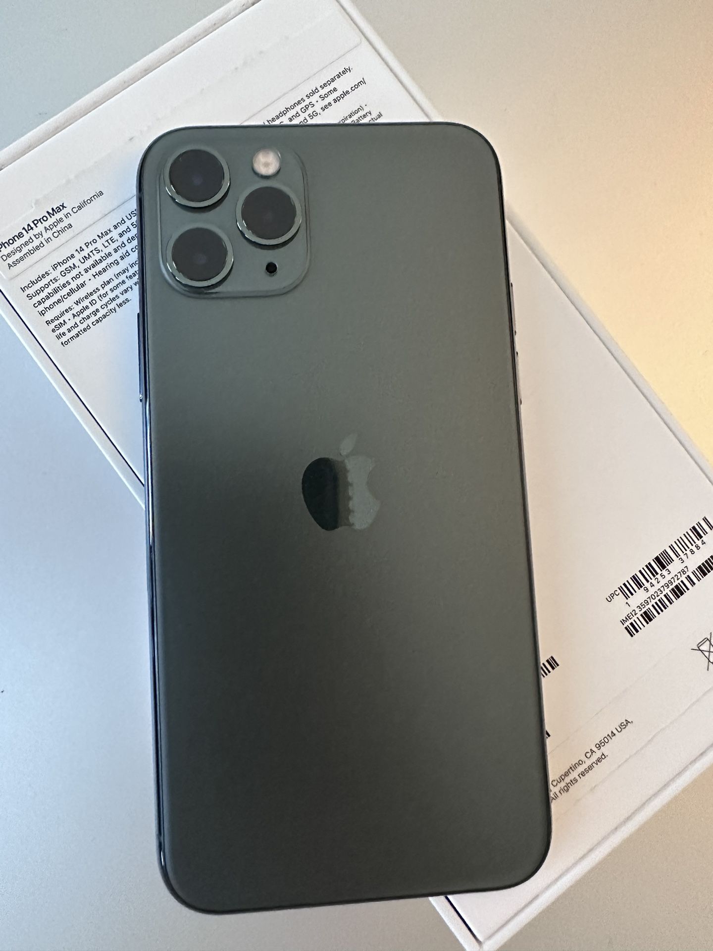 Iphone 11 Pro 64GB Green ANY CARRIER Cell phones & Accessories