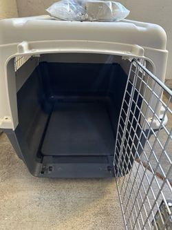 Animal Crate/Carrier (Airline Compliant)