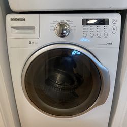 Front Load Washer/Dryer  Samsung 