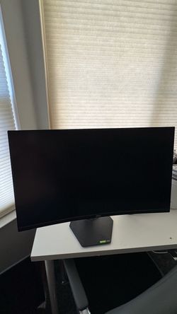 DELL monitor 27INCH Curved Good condition