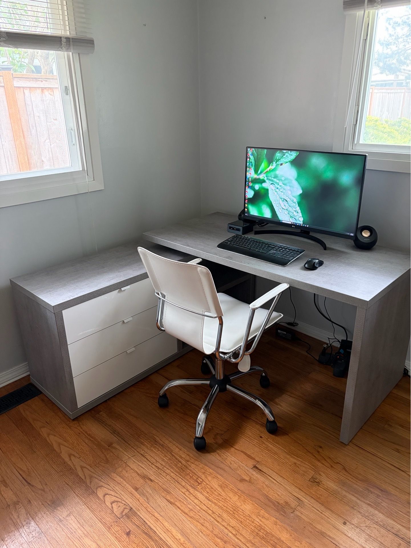 Dania Modern Grey office Desk made in Italy