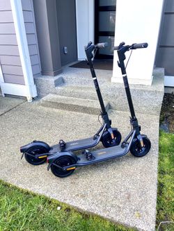 SEGWAY F2 Electric Scooter Moped Bike - Excellent Condition