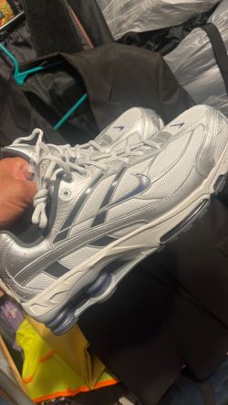 Tenis deportivos Nike para hombre size 11
