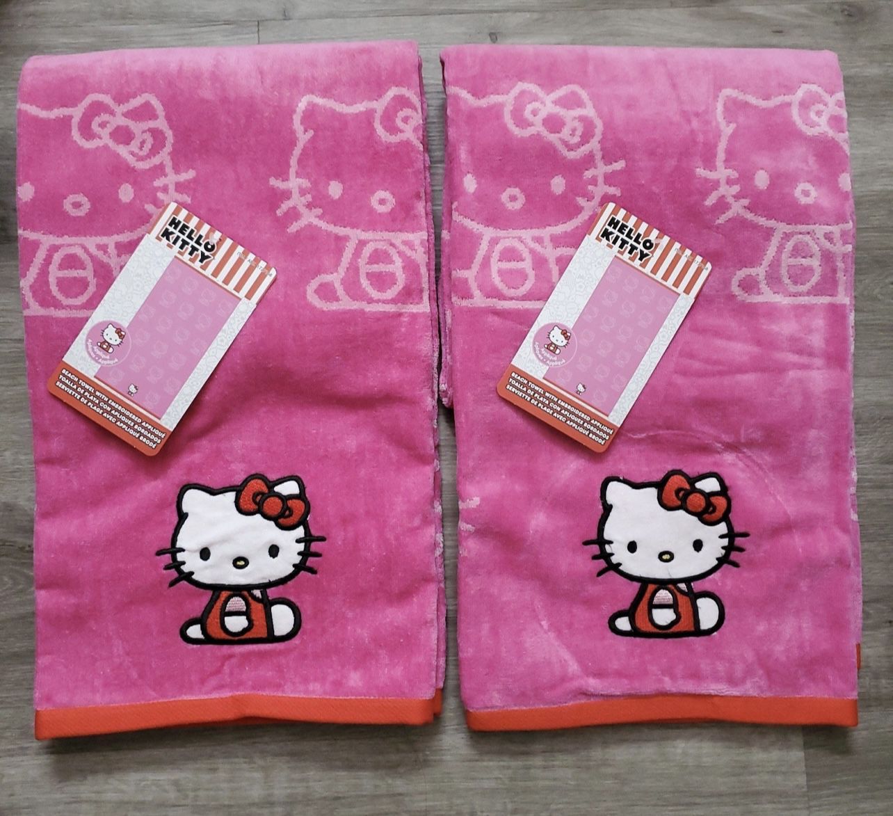 Hello Kitty Pink Towels 
