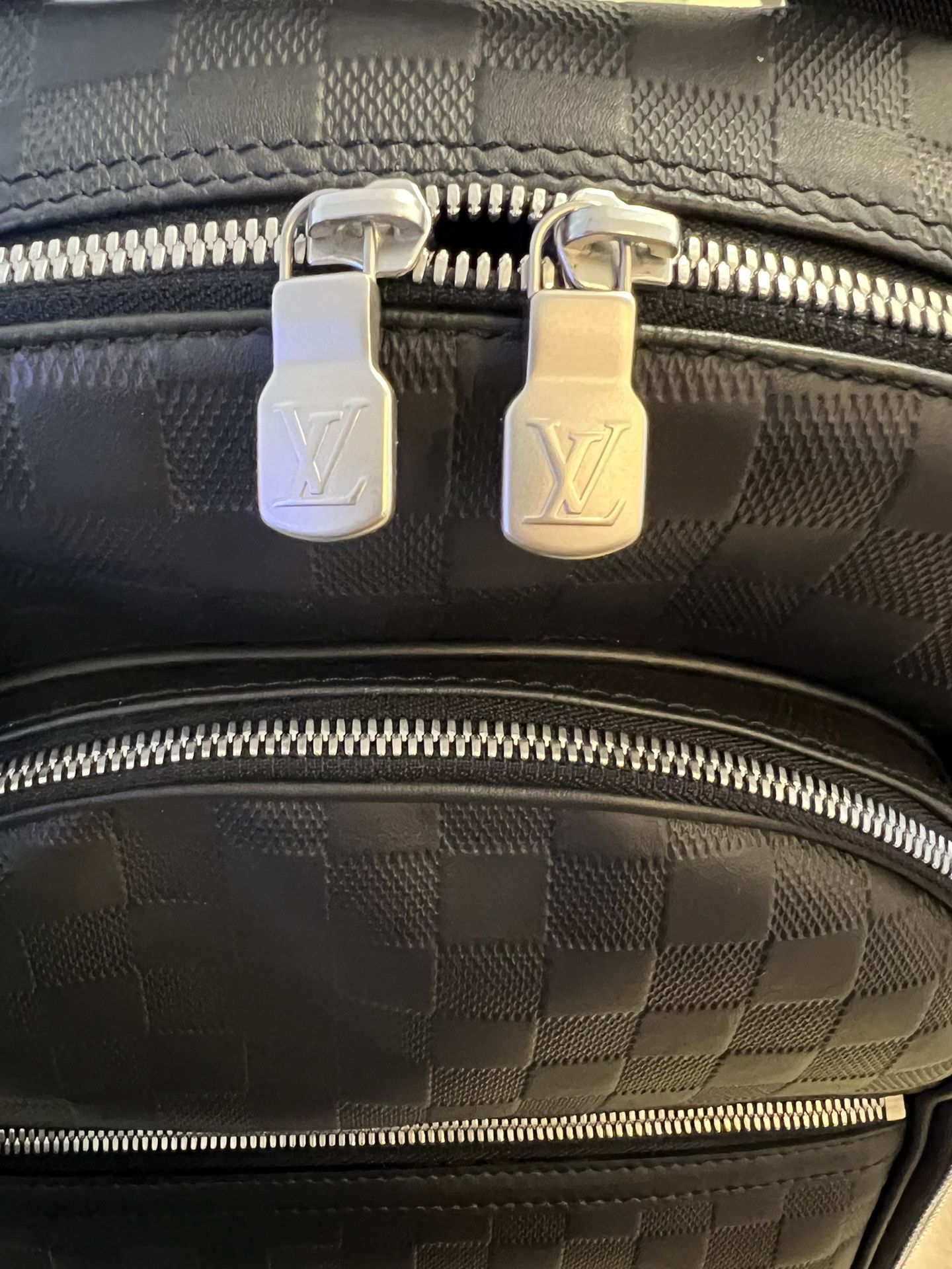 Louis Vuitton supreme backpack for Sale in El Paso, TX - OfferUp