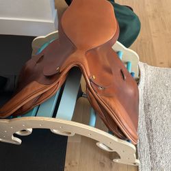 Black Country Saddle 