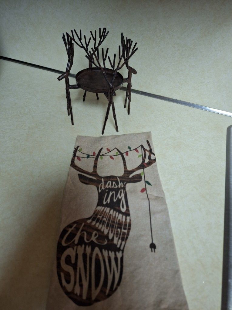 Christmas decorations candle holder and hand towel