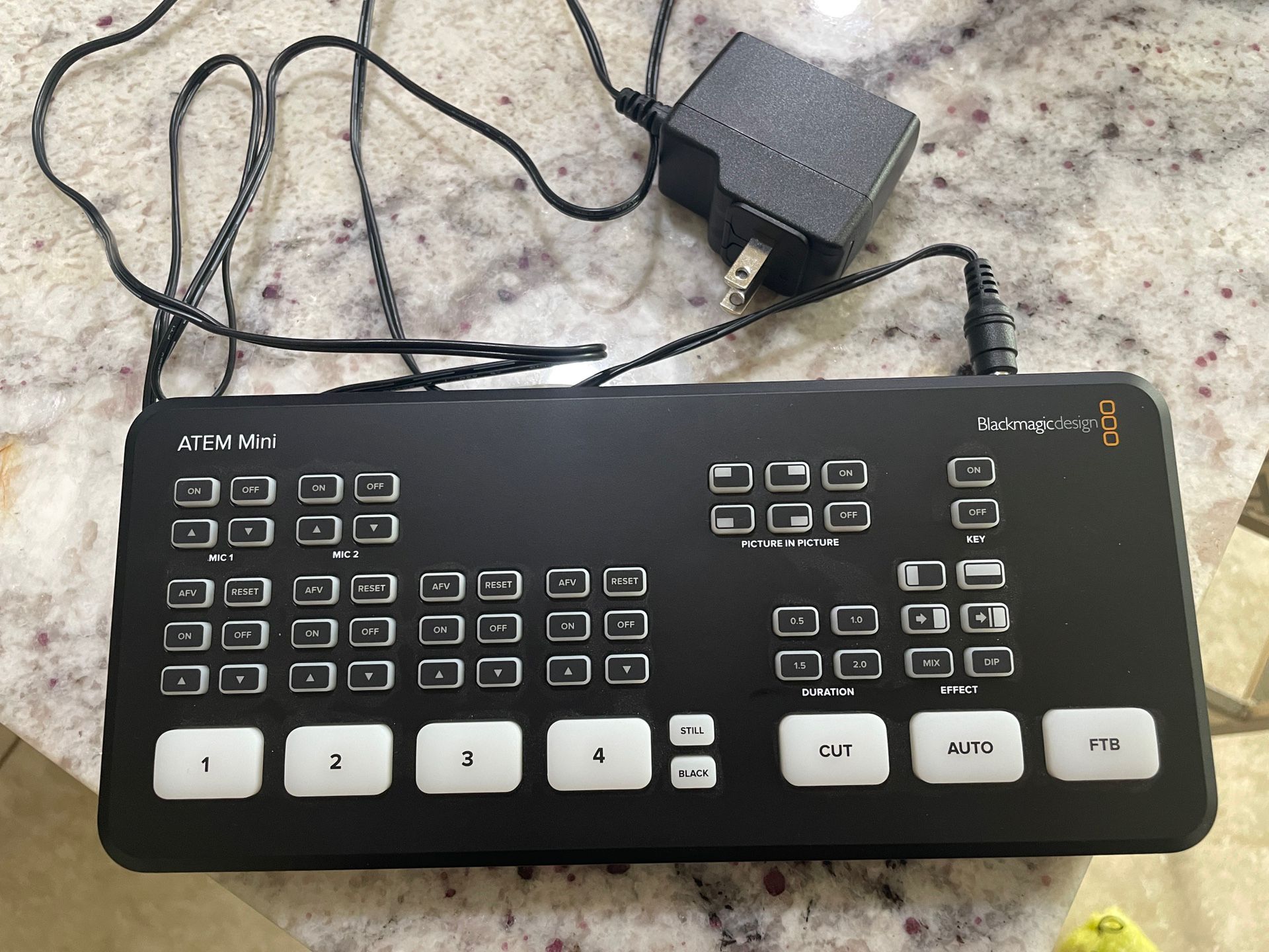 Atem Mini Video Switcher