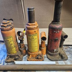 Bottle Jacks
