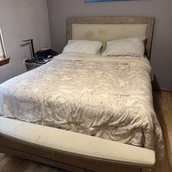 Queen Size Bedroom Set