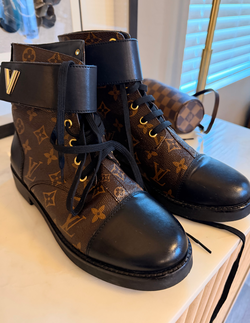Louis Vuitton Star Trail Ankle Boots 8.5