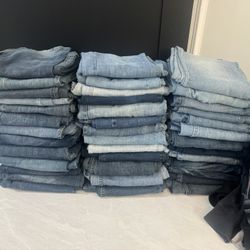 39 Pairs Of Jeans - 200 Shirts Hoodies Dress Shirts