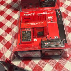 Brand New Milwaukee M18 Battery Kit Comes With 5ah Battery And Charger $90 Each Kit 