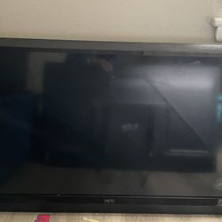 Vizio 47 ‘ Flat Screen 