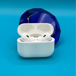 AirPod Pro 2nd Generation ( STILL SEALED)‼️