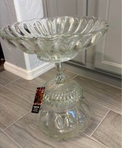 Hand Crafted Glass Bird Bath/Feeder NWT