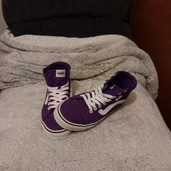 Vans Hightops Women 7.5 Purple And White