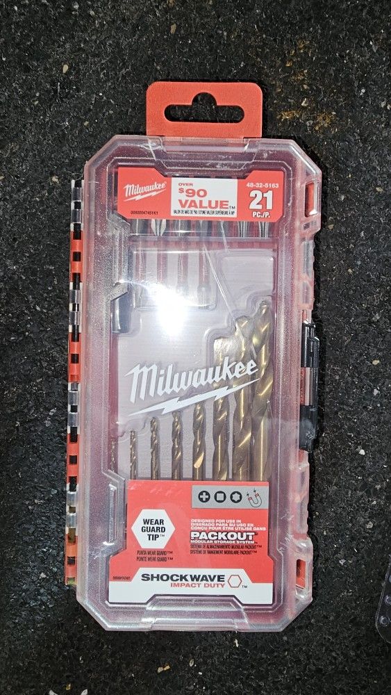 Milwaukee 21 Piece Impact Driver Bits And Drill Bits