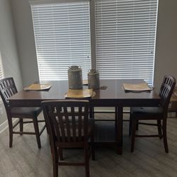 Kitchen Table 